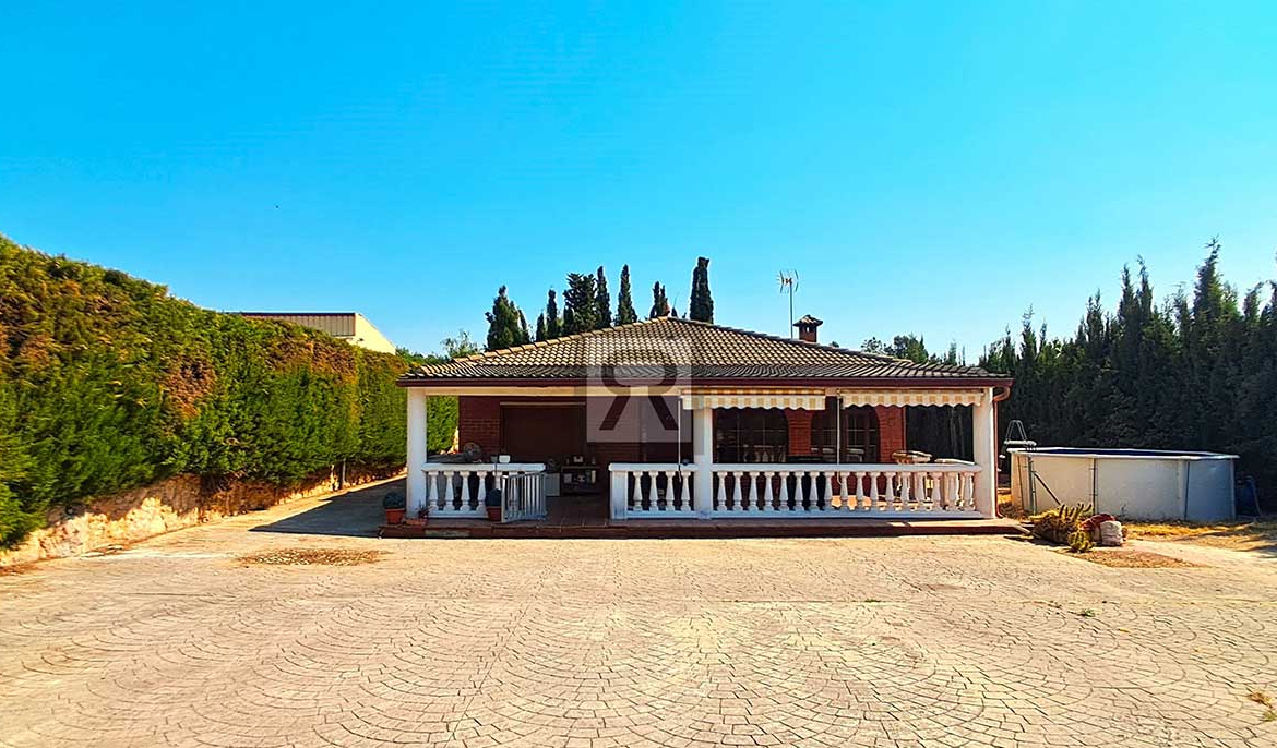 Chalet con 1200 m² de terreno llano Urbanización Masies Catalanes - Alcover | Tarragona - Unifamiliar